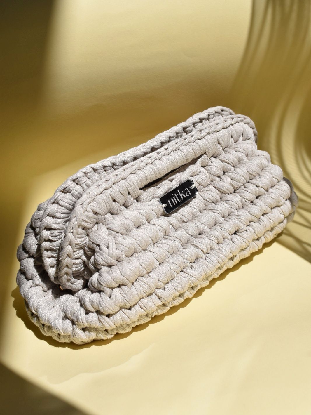Nitka Clutch torbica — slika 1
