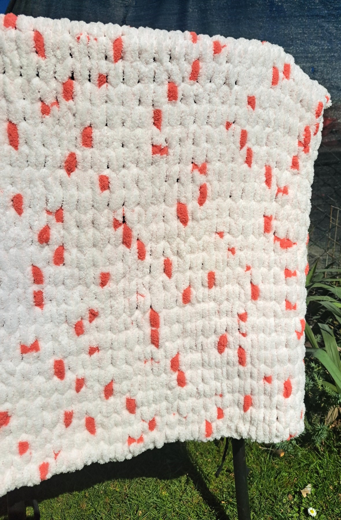 Puffy dekica "Limited dots" — slika 4