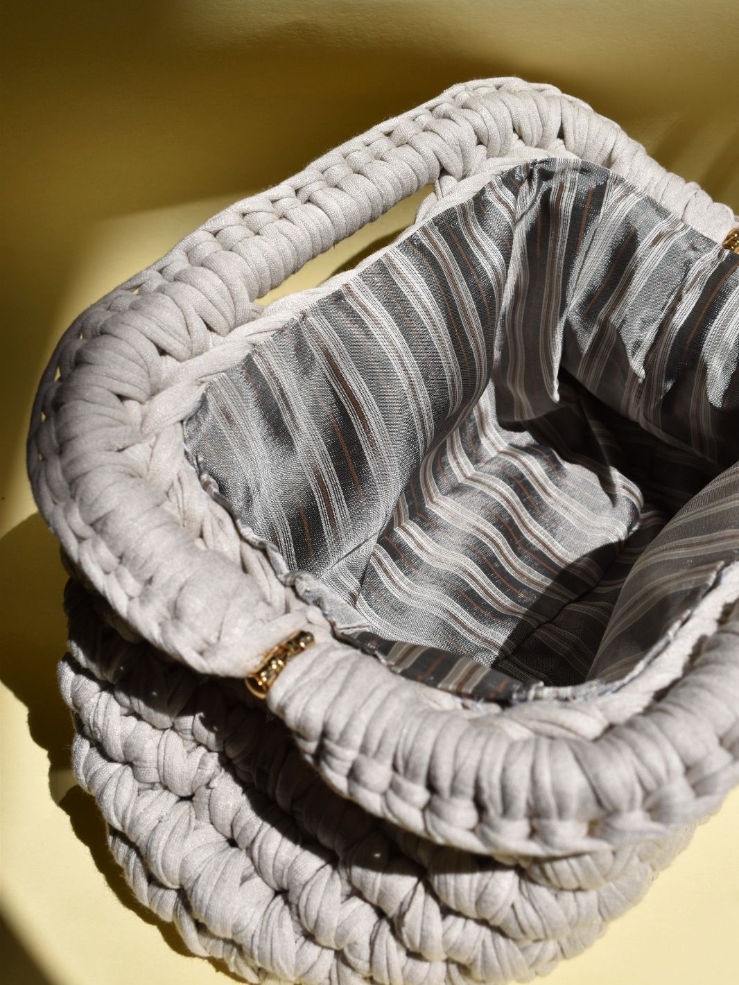 Nitka Clutch torbica — slika 4