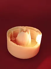 Hidden Tulip Candle — slika 4