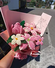 Roze plišani buket  — slika 4