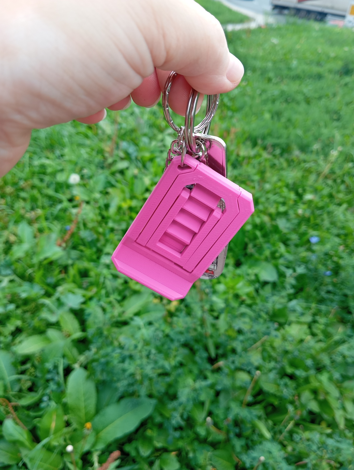 3D stalak za telefon  — slika 4