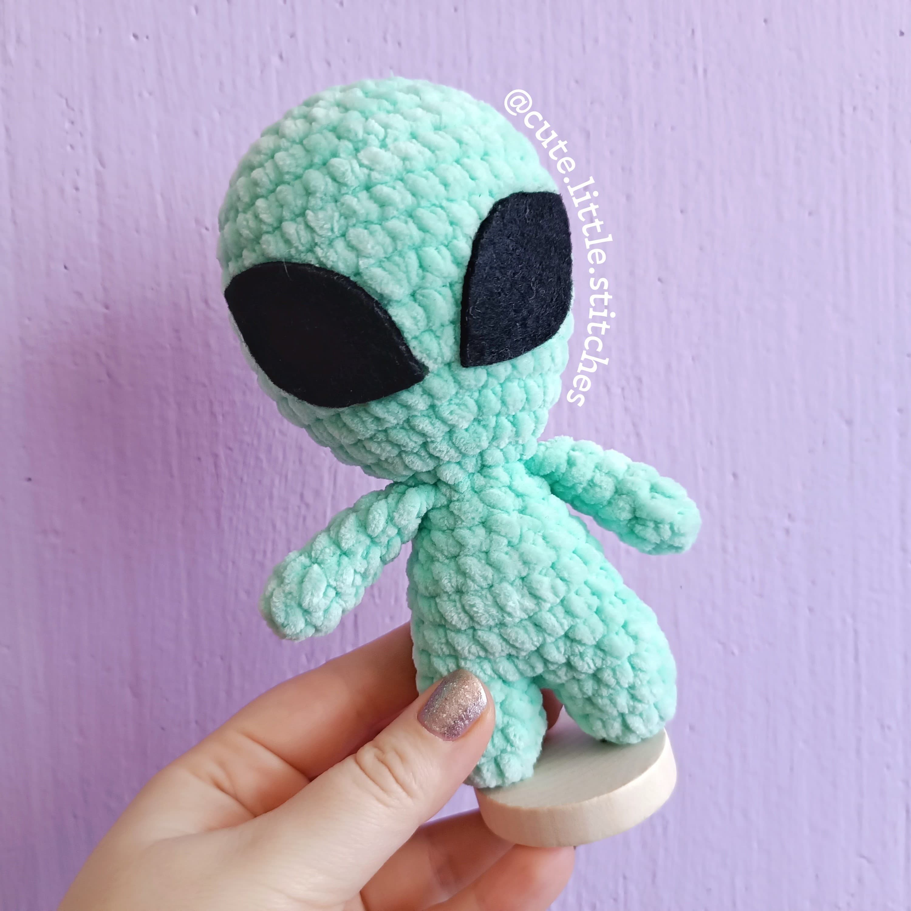 Heklane igračke - alien vanzemaljac — slika 4